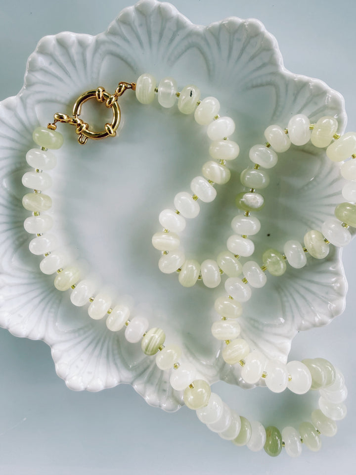 Citron Jade Stone Necklace, Vintage Flora