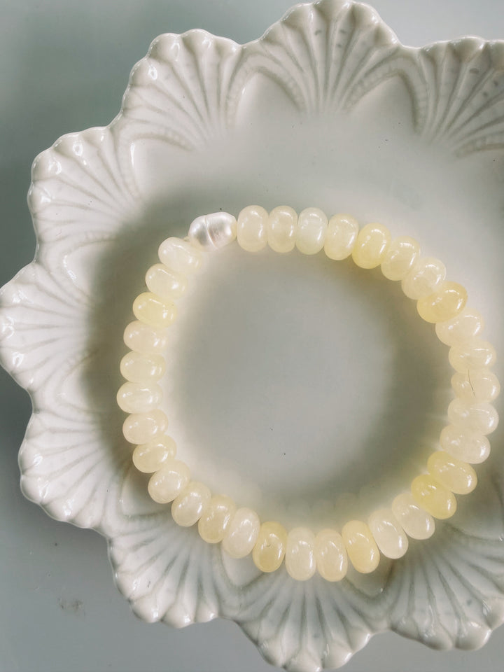 Yellow Gemstone Bracelets, Pearls