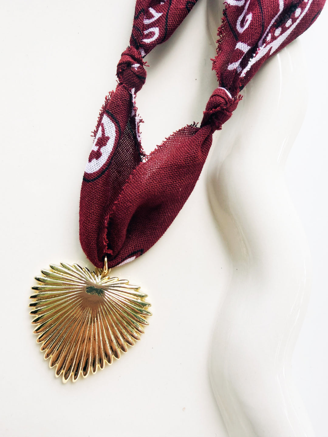 Maroon Necklaces, Game Day