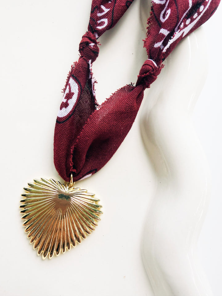 Maroon Necklaces, Game Day