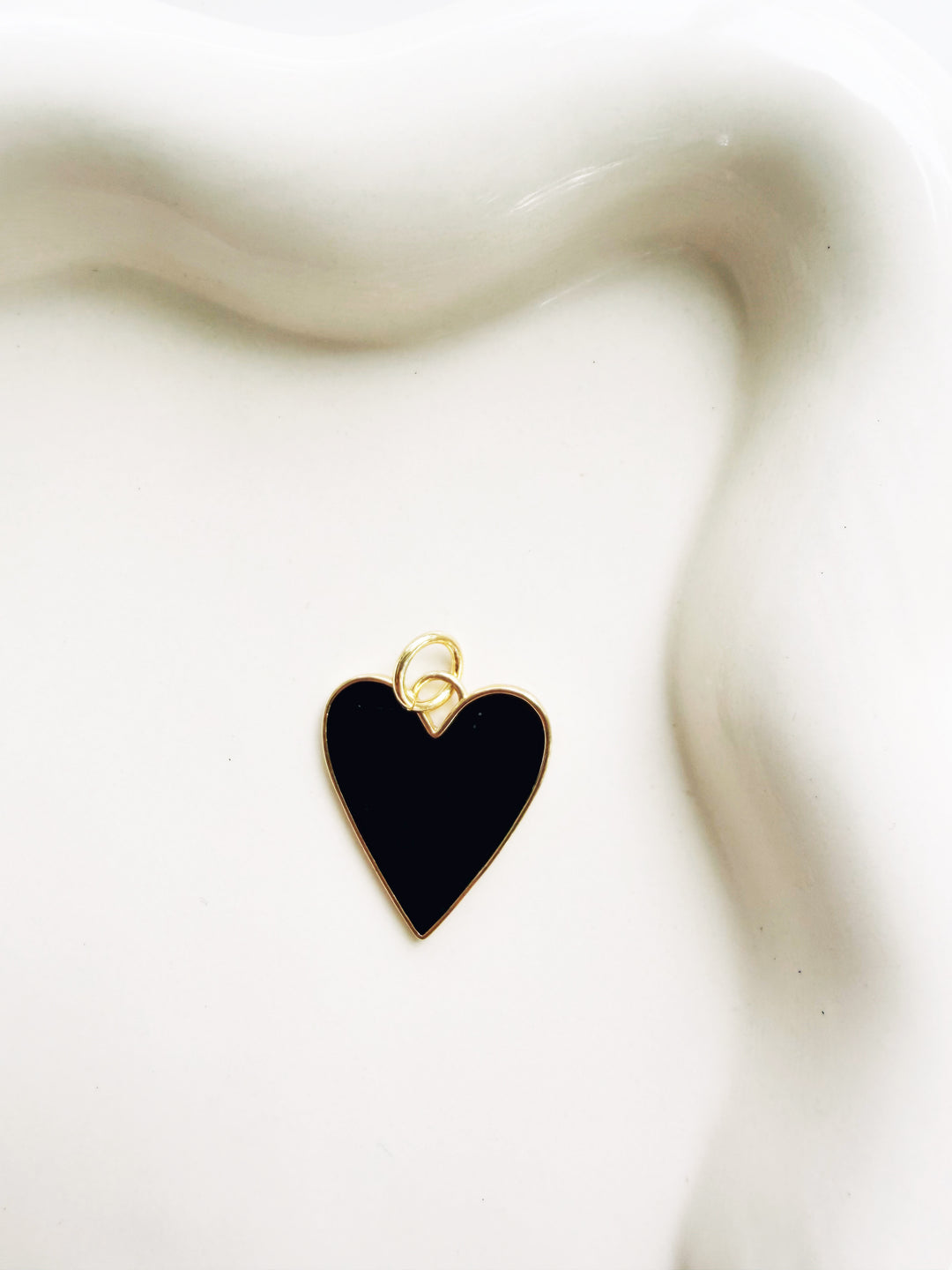 Heart Charms, Game Day