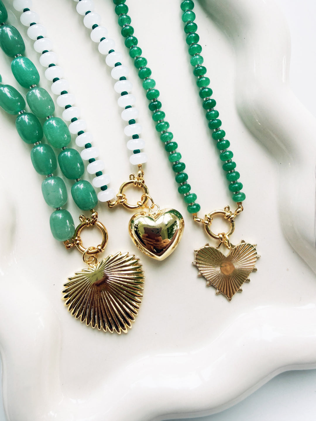 Green Necklaces, Game Day