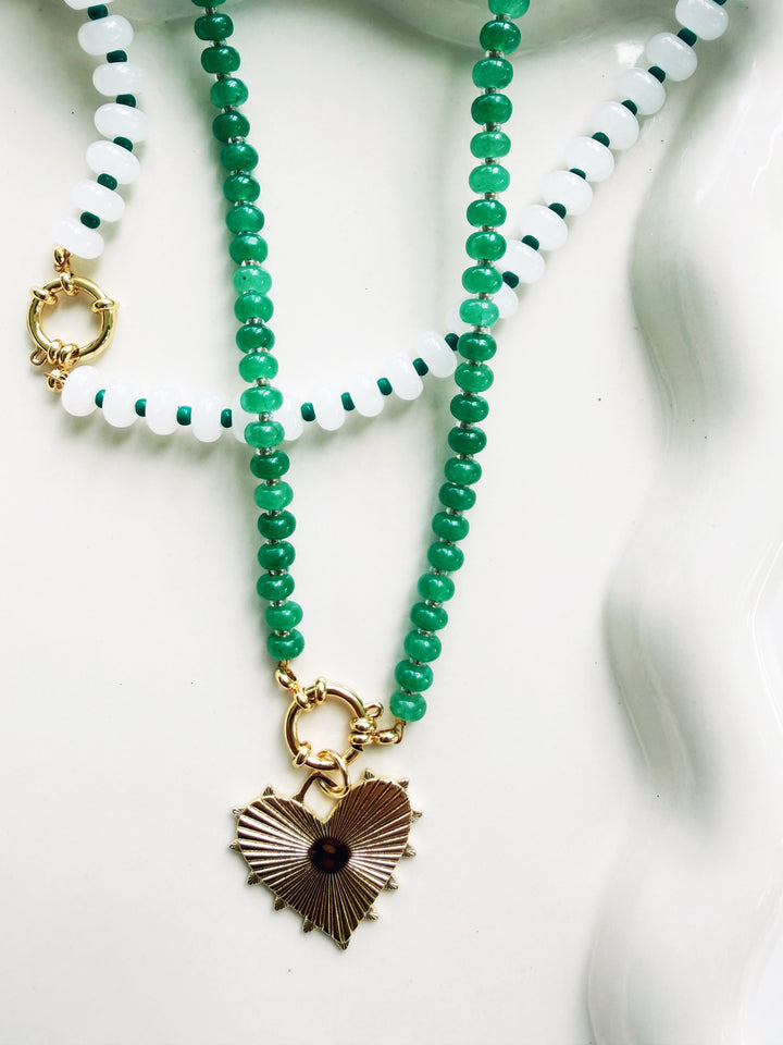 Green Necklaces, Game Day