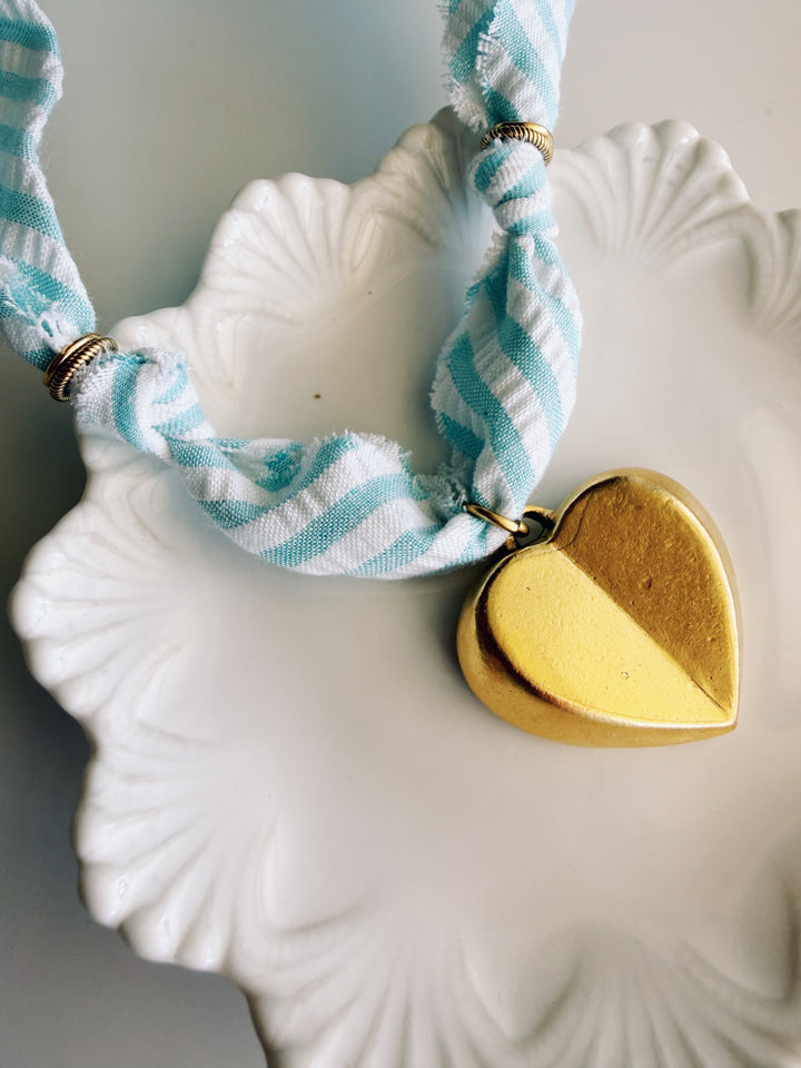 Great Love Seersucker Necklace